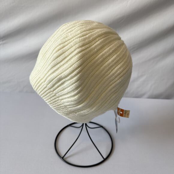 K Mart NWT Winters Dream Knit Women’s OS Beanie Slouch Hat Neutral Cream - Picture 9 of 10